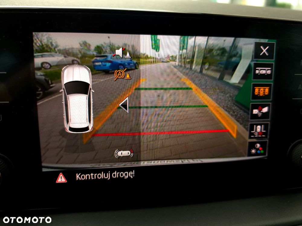 Skoda Kamiq 1.0 TSI Ambition DSG - 32