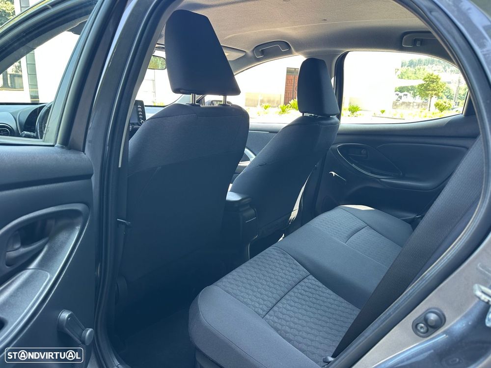 Toyota Yaris 1.5 HDF Comfort Plus - 16