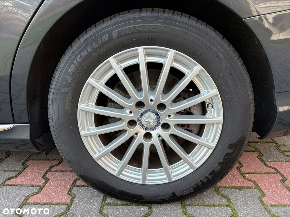 Mercedes-Benz Klasa C - 30