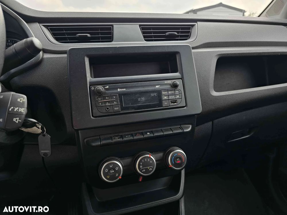 Renault Express - 11