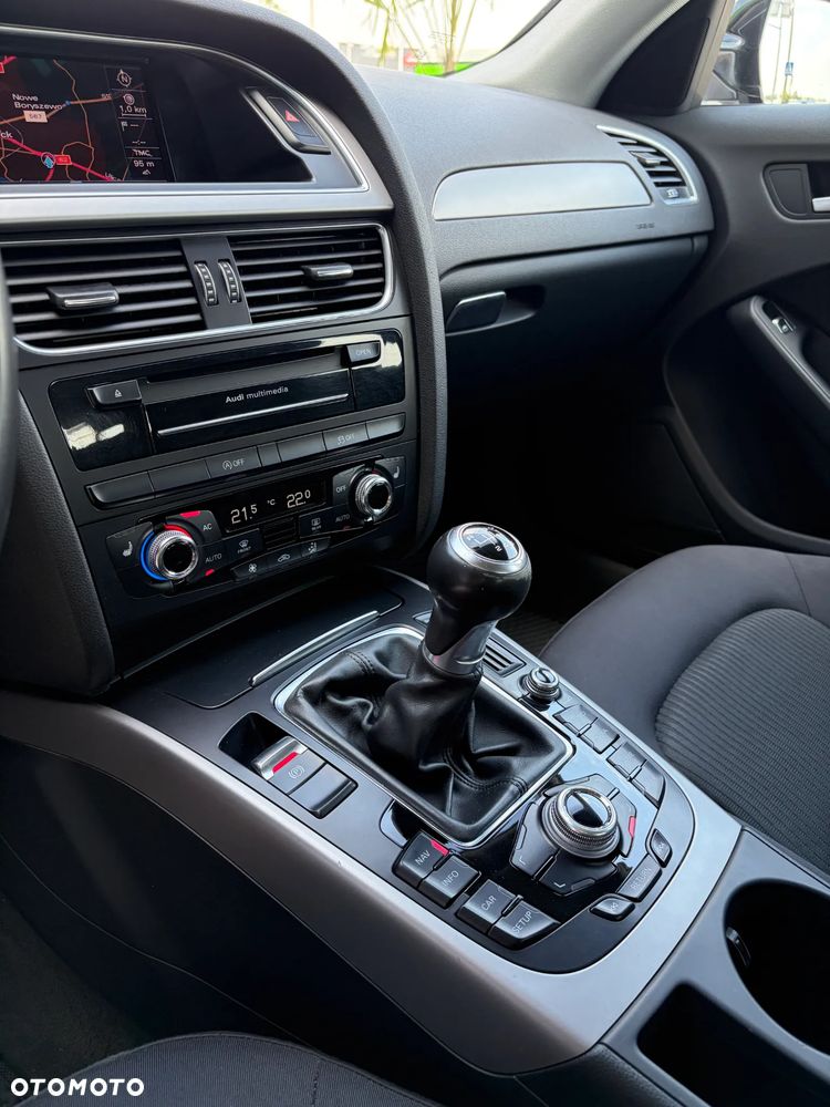 Audi A4 Avant 2.0 TDI DPF Attraction - 14