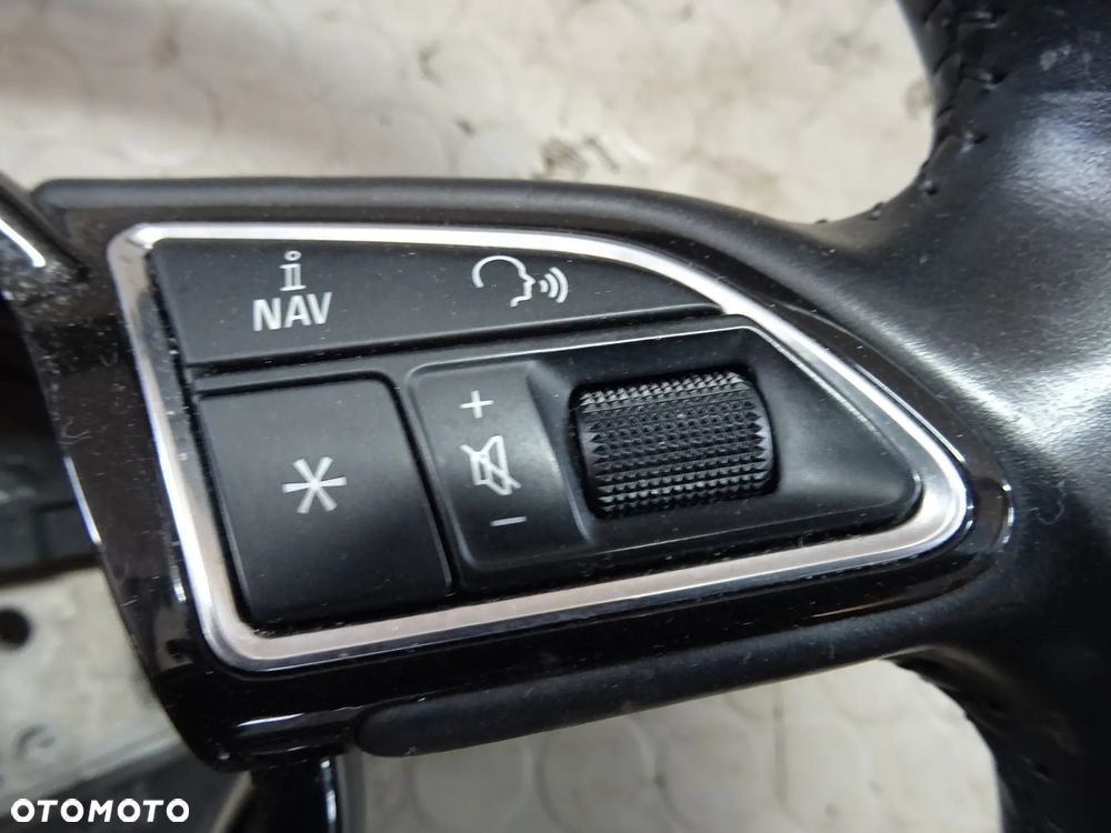8V0419091A kierownica multifunkcja skora Audi A3 Q3 8U czesci - 3