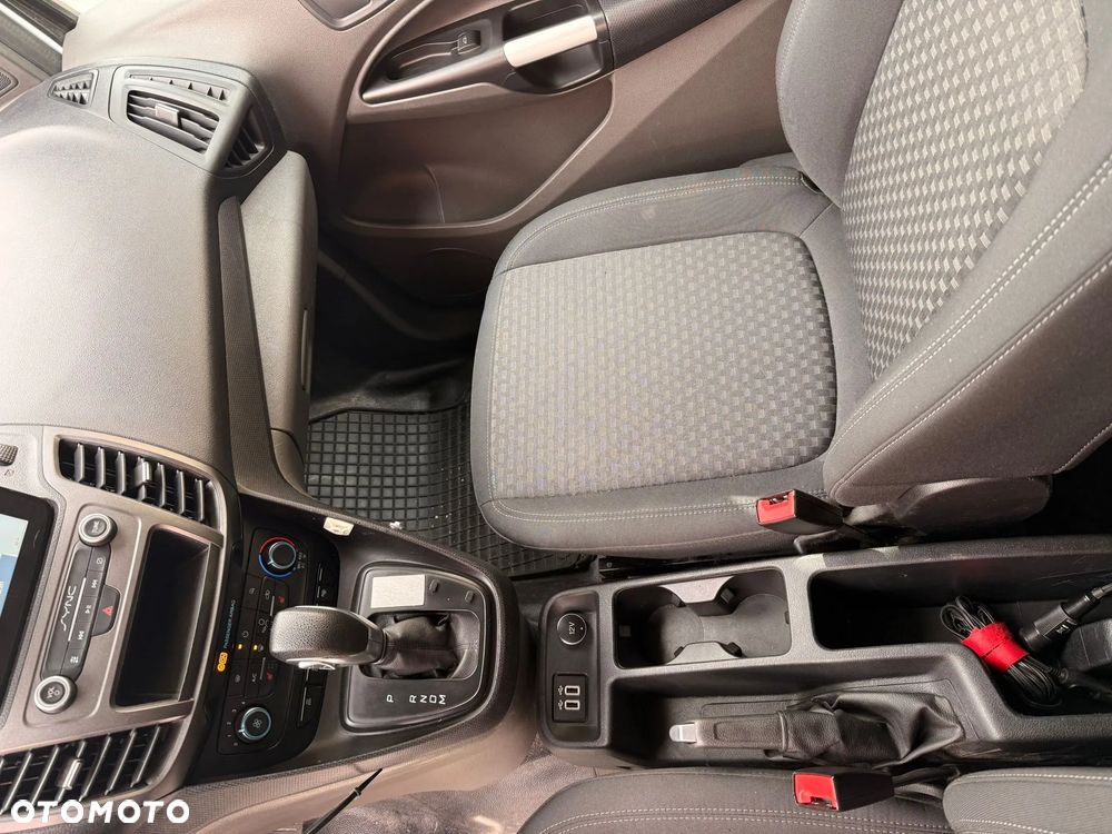 Ford Transit Connect L2 - 14