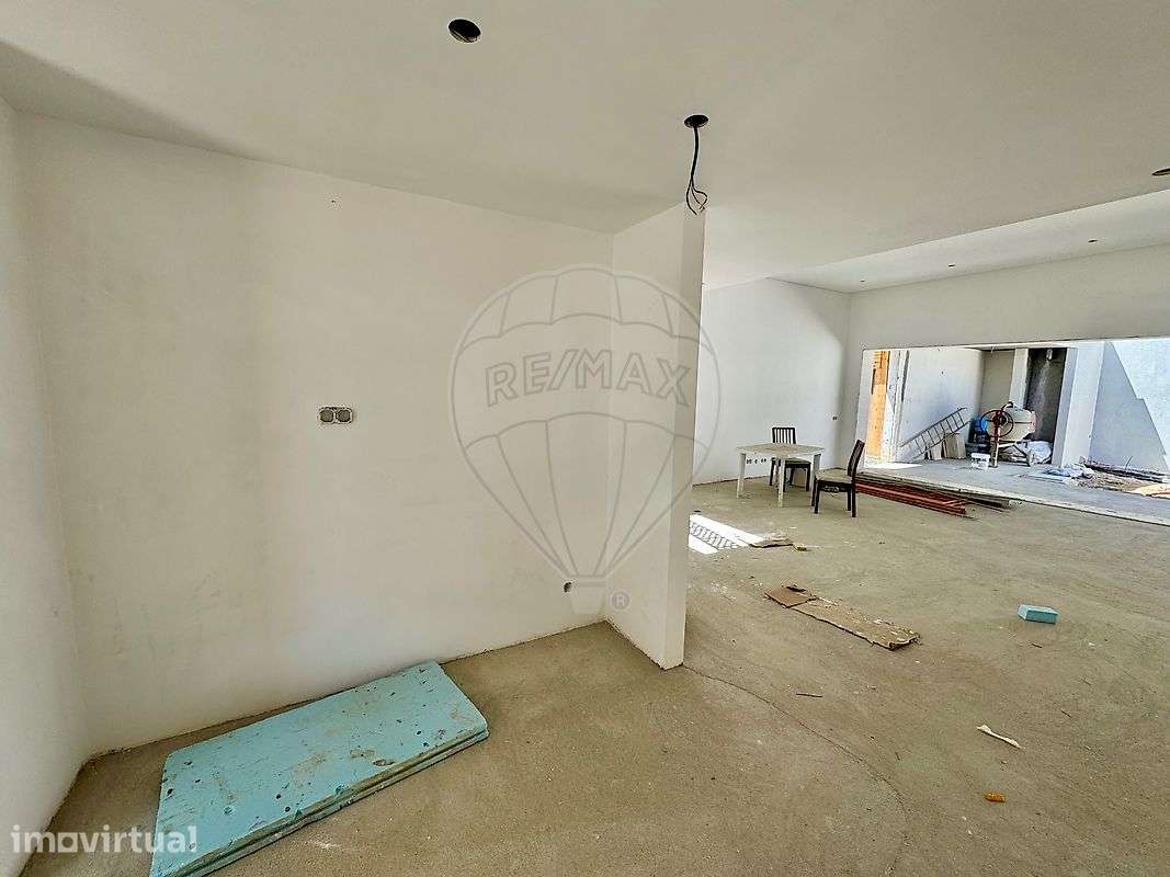 Moradia T3 para venda - Grande imagem: 2/27