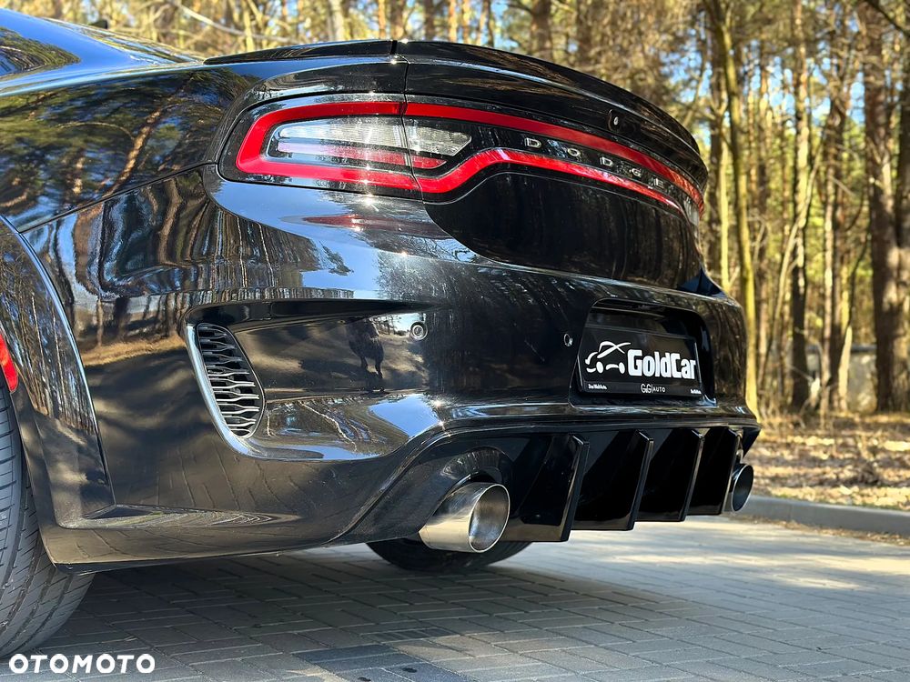 Dodge Charger 3.6 GT - 25