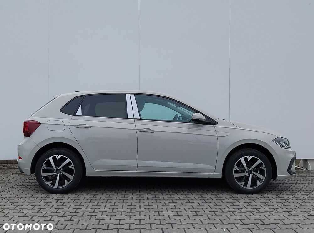 Volkswagen Polo - 4