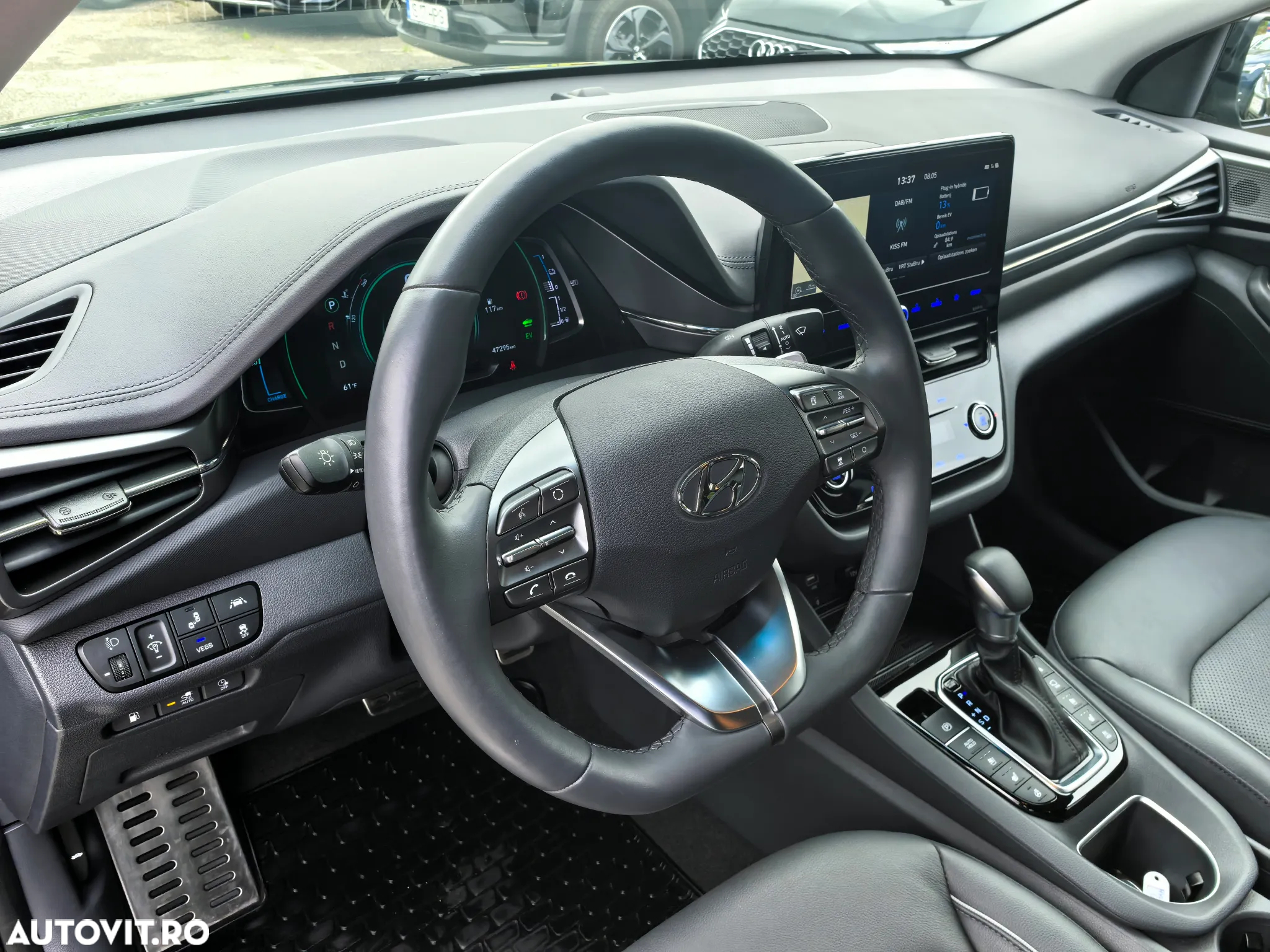 Hyundai IONIQ Plug-in-Hybrid 1.6 GDI Premium - 12