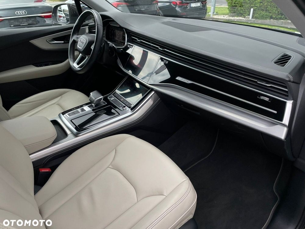 Audi Q7 - 21