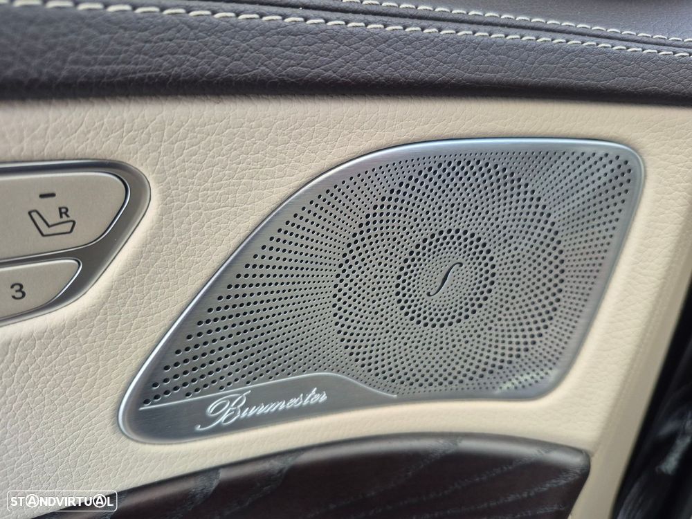 Mercedes-Benz S 560 e Longo - 12