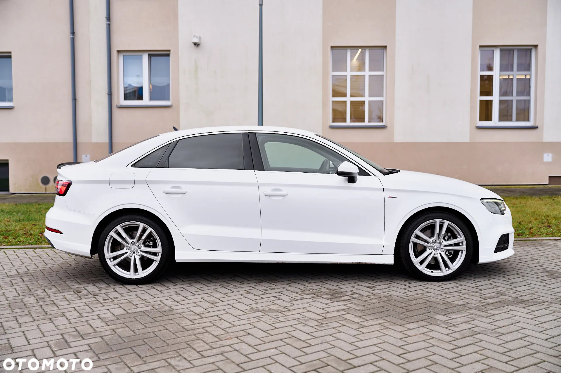 Audi A3 35 TDI S Line S tronic - 18