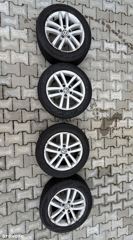 Volkswagen Golf - 16