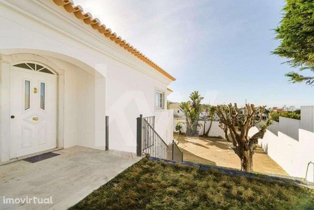 Fantástica Moradia, com vista desafogada, nas Azenhas do Mar, Sintra - Grande imagem: 4/46