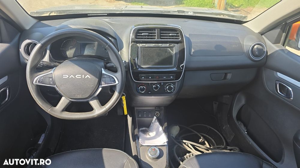 Dacia Spring Expression - 6
