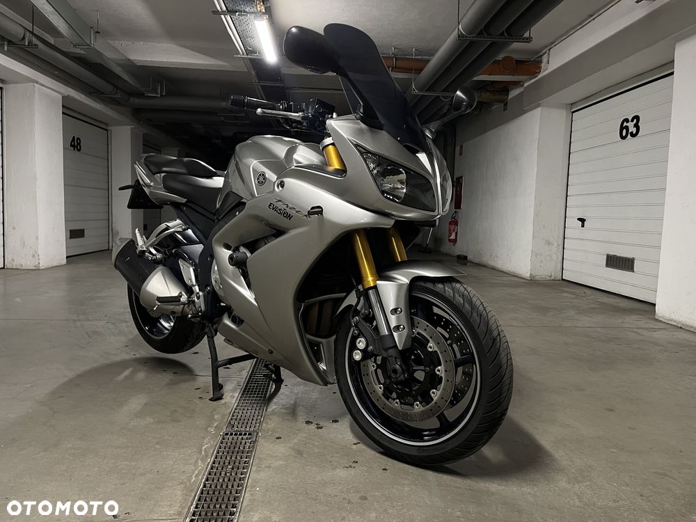 Yamaha FZ - 1