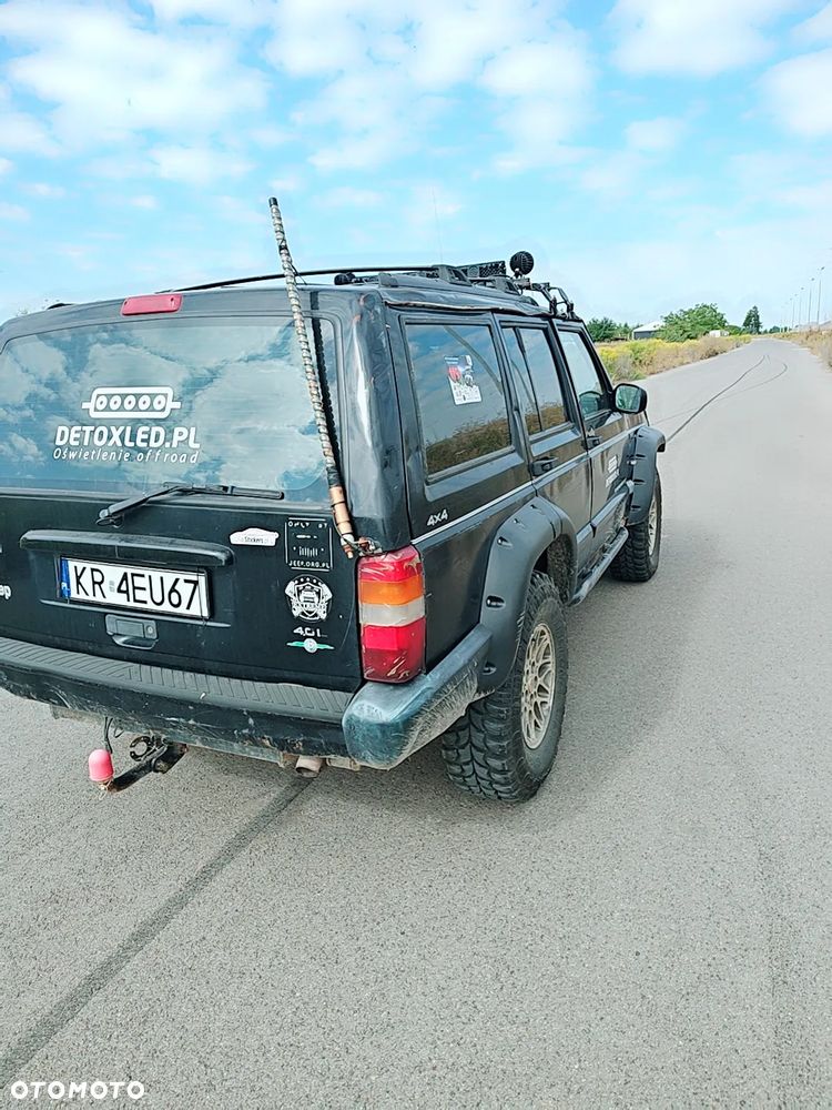 Jeep Cherokee 4.0 Limited - 5