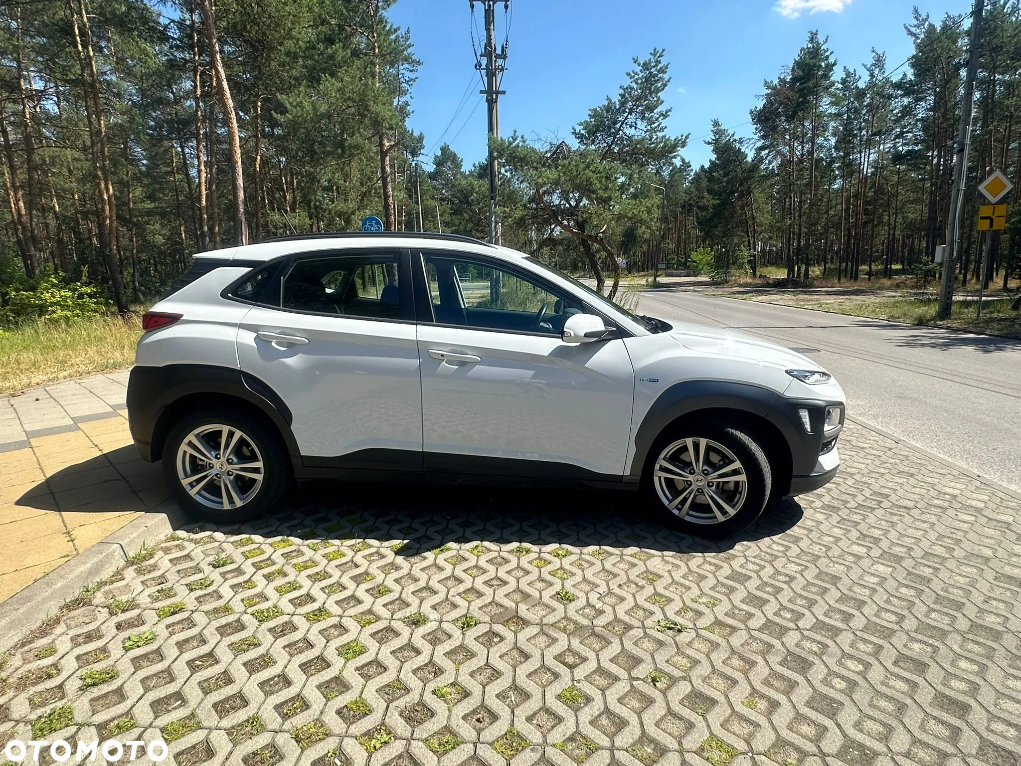Hyundai Kona - 33