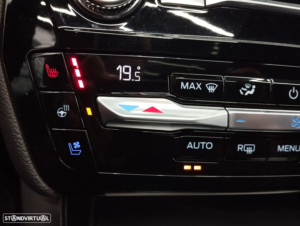 Ford Explorer 3.0 EcoBoost PHEV ST-Line - 45