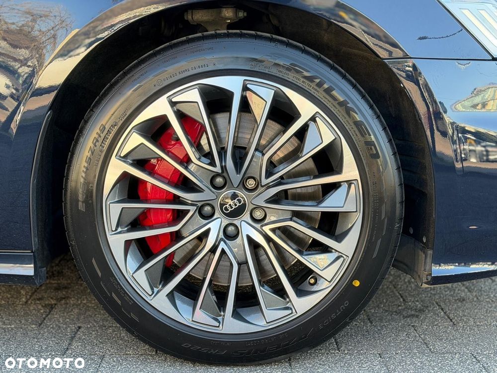 Audi A6 Avant 55 TFSI e Quattro Sport S tronic - 12