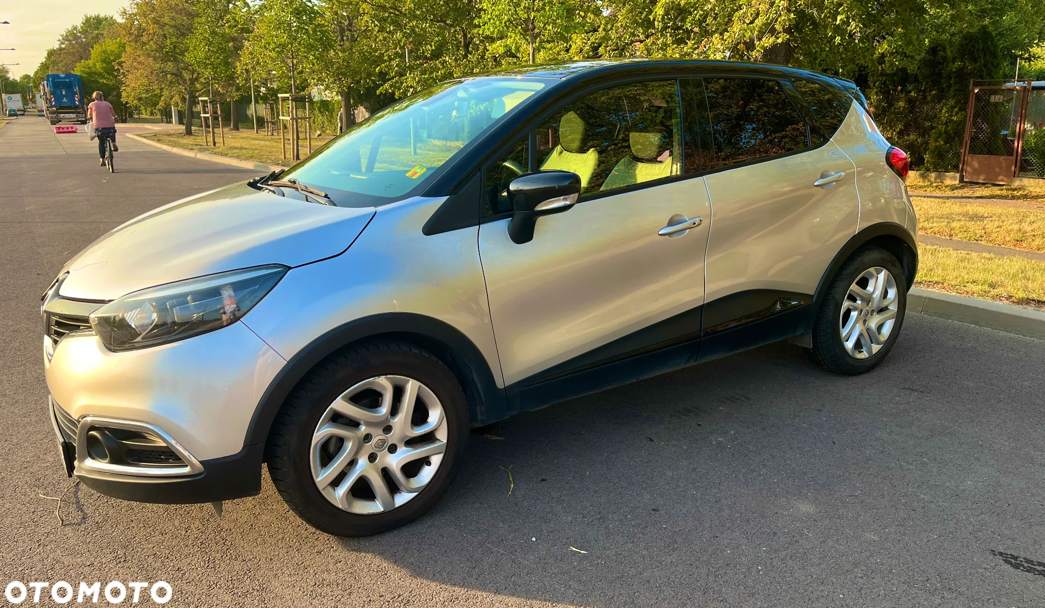 Renault Captur - 13