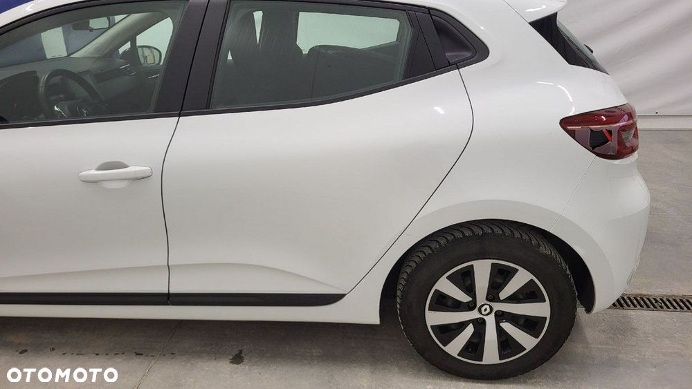 Renault Clio - 9