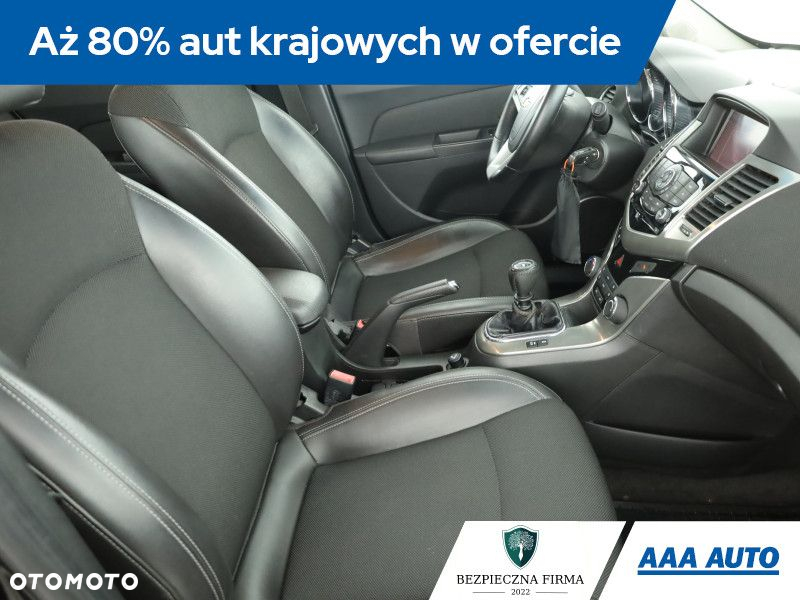 Chevrolet Cruze - 10