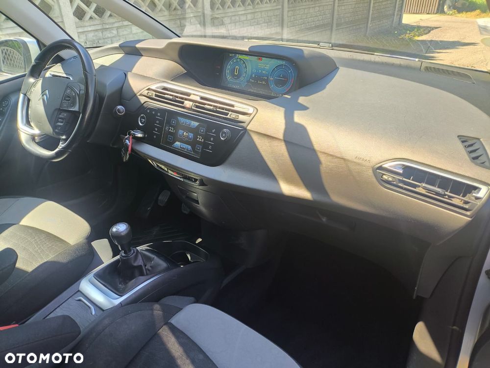 Citroën C4 Picasso - 17