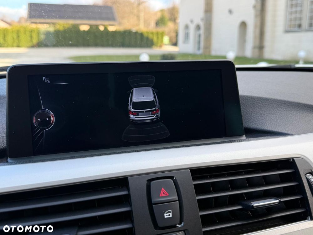 BMW Seria 3 318d Blue Performance Luxury Line - 26