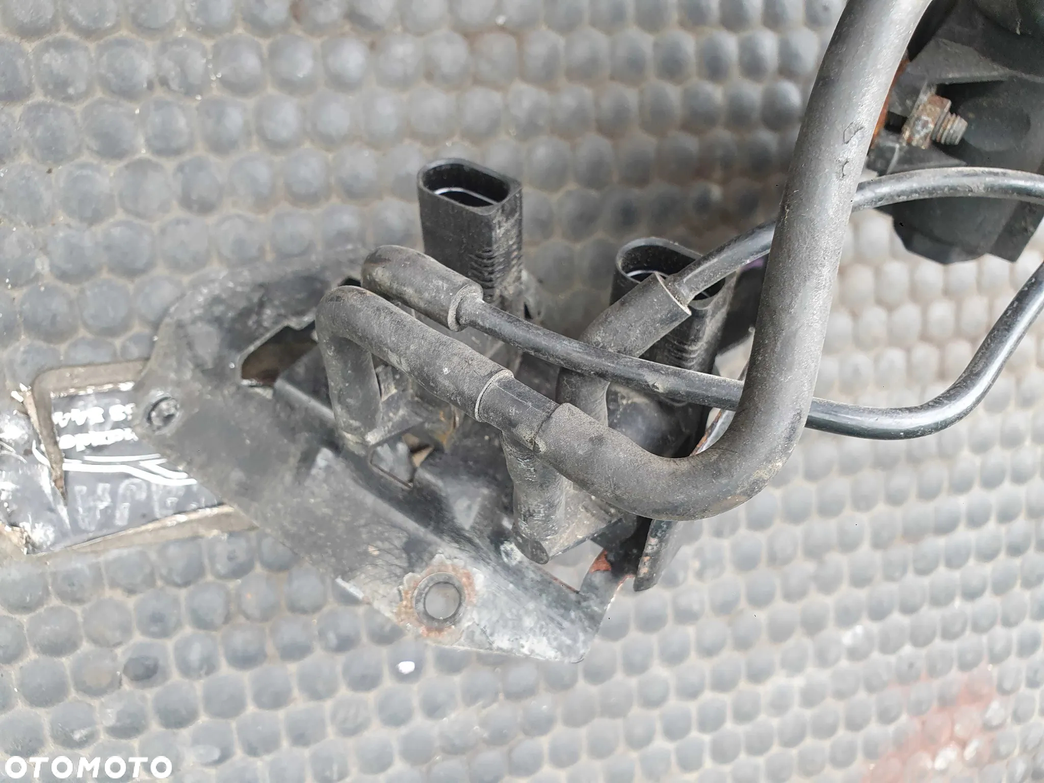 Zawor 1K0906283A 8E0906627C Zawory Podcisnienia Przewody Weze Krociec 2.0 TDI AUDI A4 B7 A6 C6 - 14