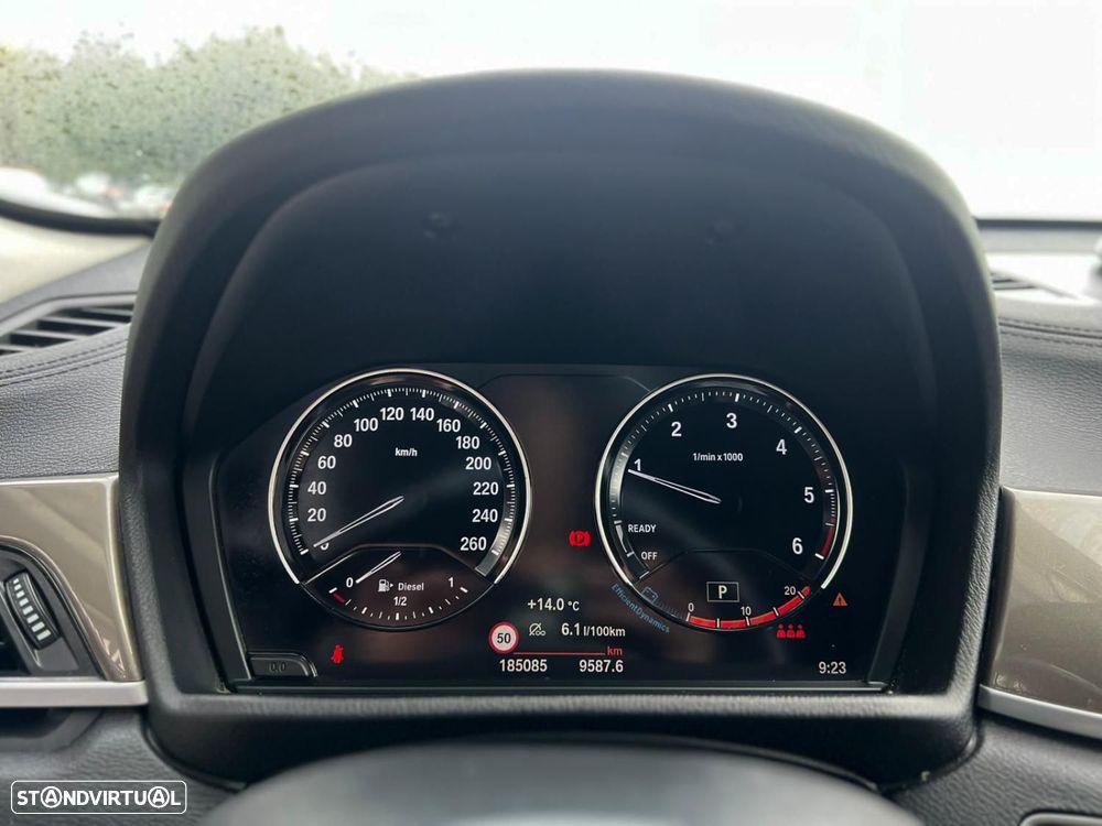 BMW X1 18 d sDrive Advantage Auto - 9