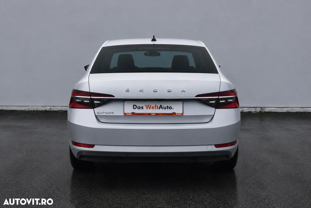 Skoda Superb 2.0 TDI DSG Style - 11