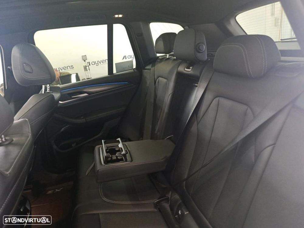 BMW X3 30 e xDrive Pack M - 9