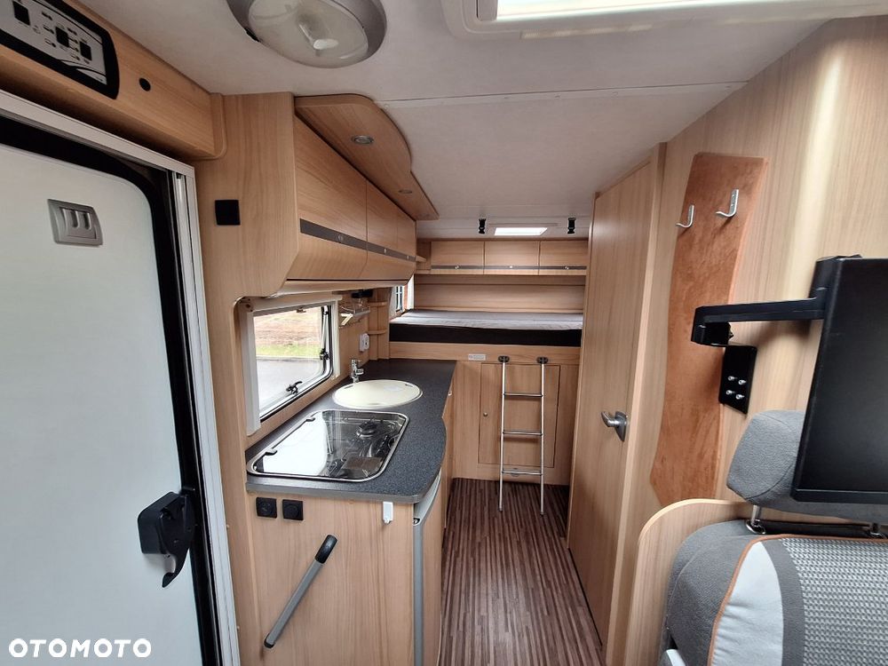 Carado T344 półintegra klimatyzacja hak - 13