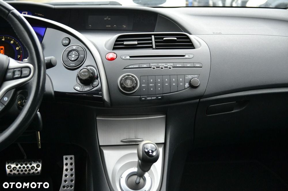 Honda Civic 1.8i-VTEC Automatik Executive - 7