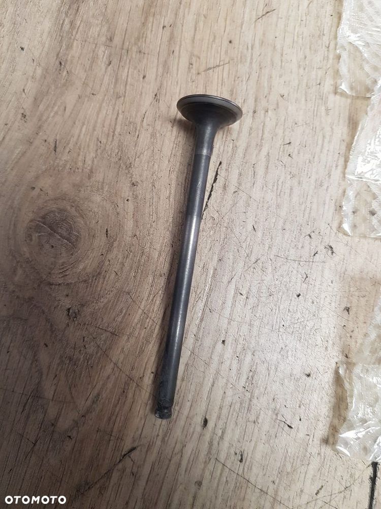 Zawór wydechowy Suzuki GSX 600F 92-97  12912-19E00 - 3