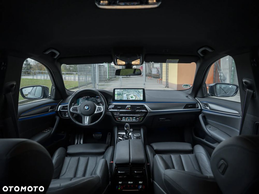 BMW Seria 5 520d xDrive M Sport Edition - 22