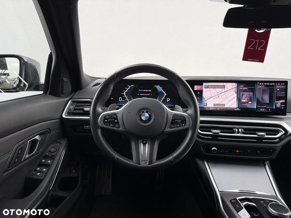 BMW Seria 3 320d xDrive M Sport Sport - 32
