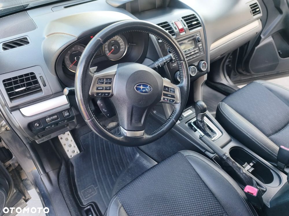 Subaru Forester 2.0XT Comfort Lineartronic - 13