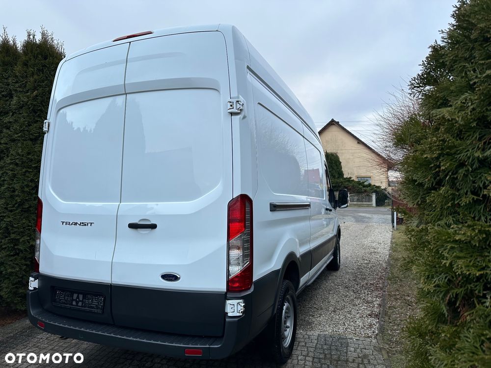Ford Transit - 4