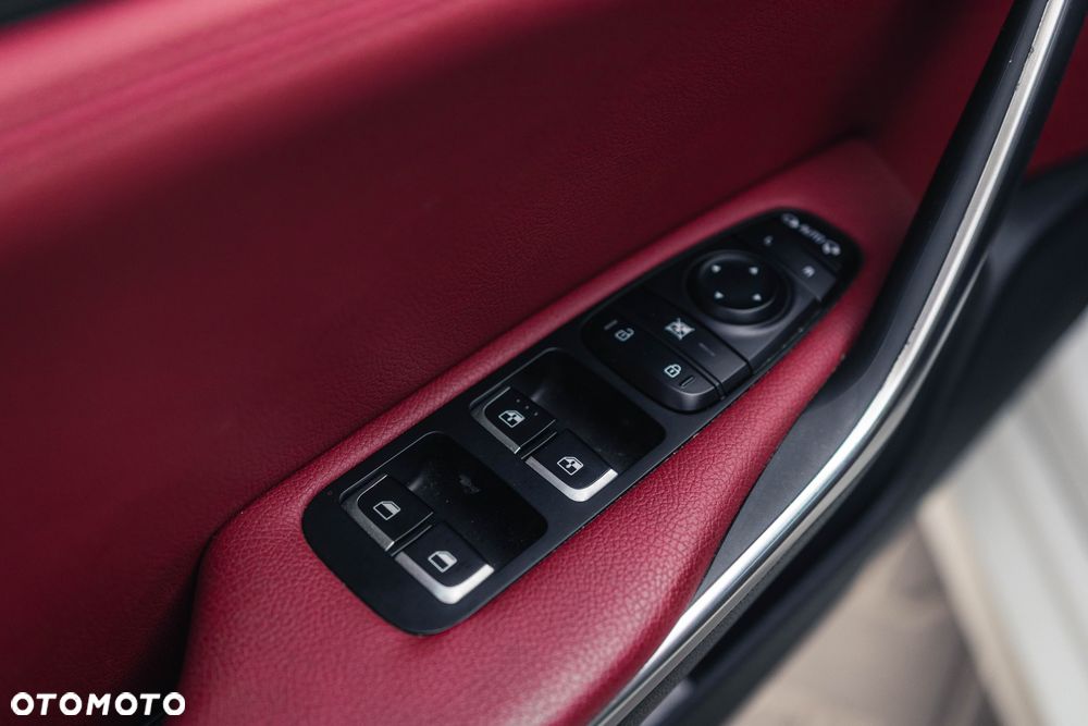 Kia Stinger 3.3 T-GDI V6 GT AWD - 17