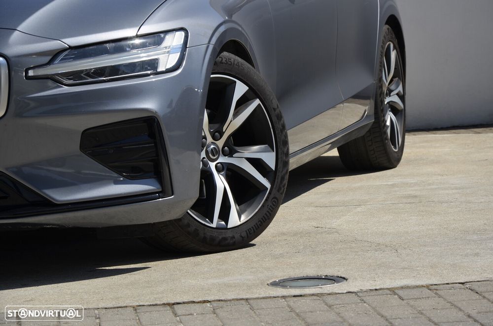 Volvo V60 2.0 D4 R-Design Geartronic - 9