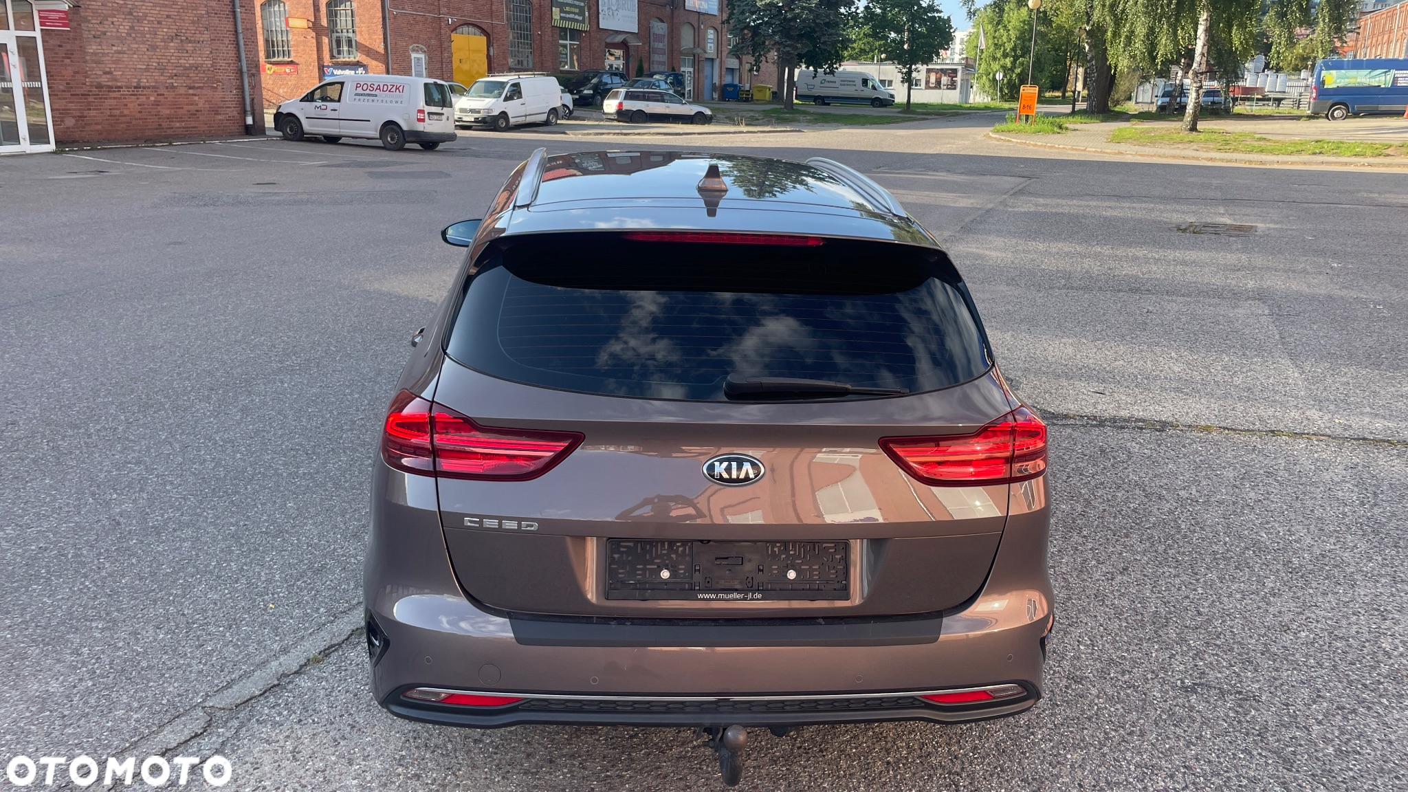 Kia Ceed 1.6 CRDi SCR M - 10