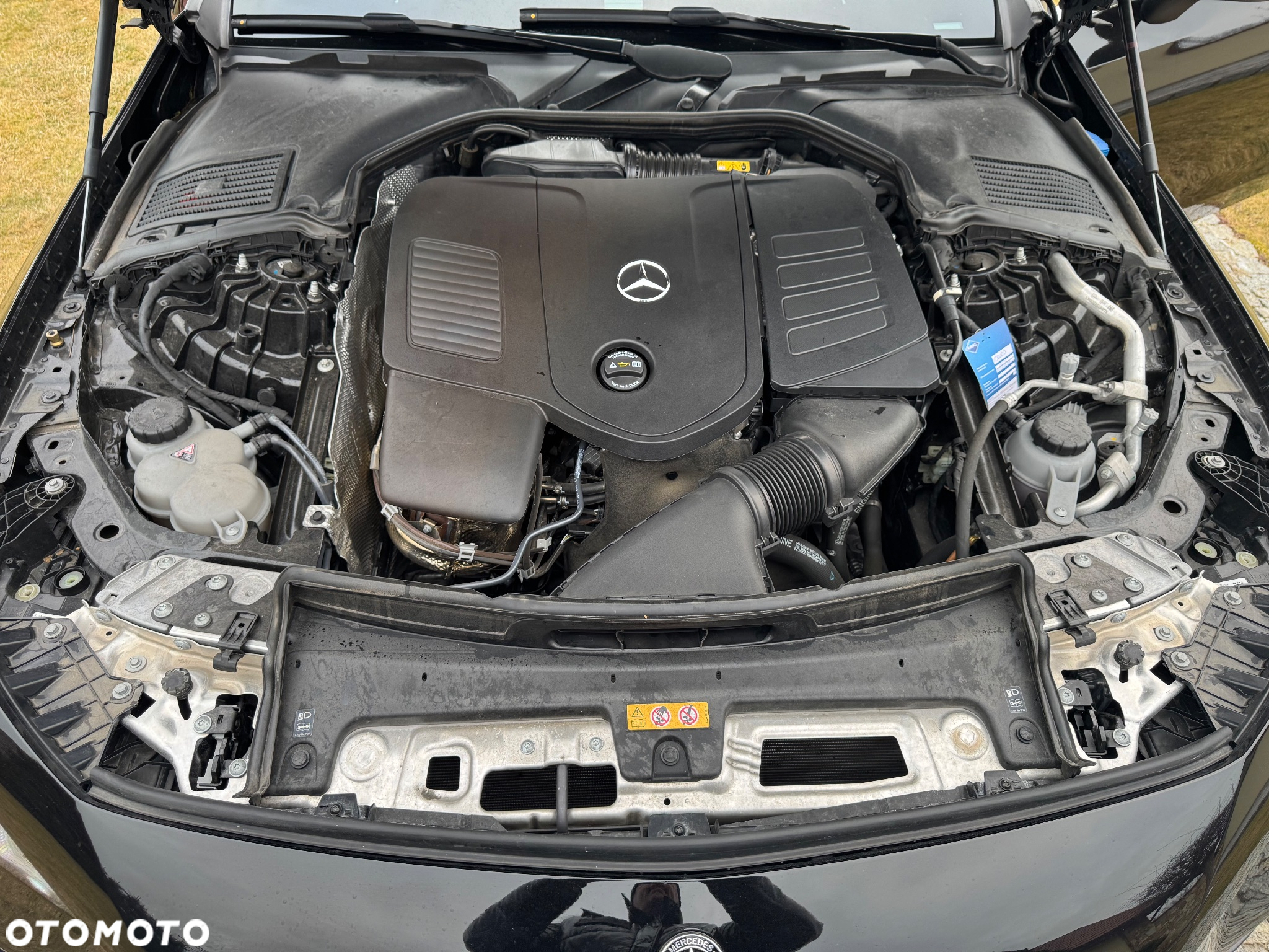 Mercedes-Benz CLE 300 4Matic Coupe 9G-TRONIC Edition AMG Line - 36