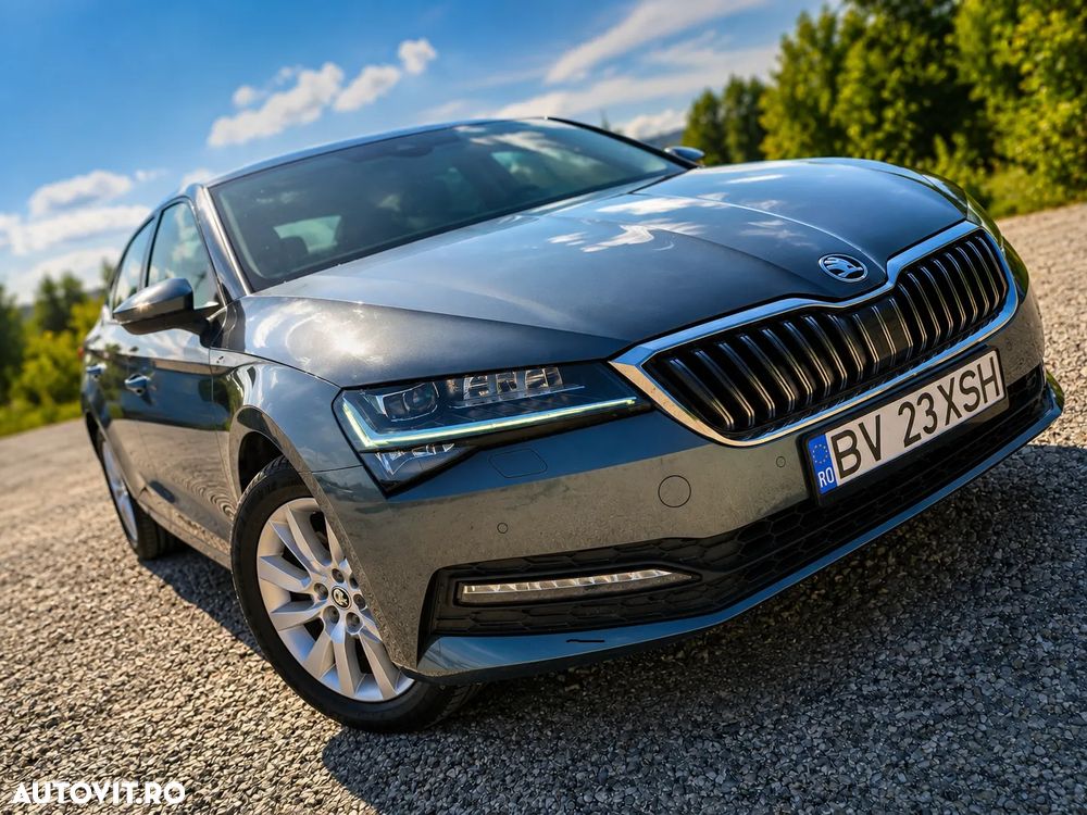 Skoda Superb 2.0 TDI Ambition - 1