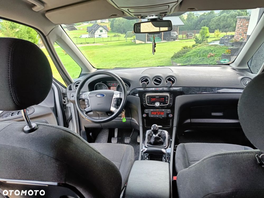 Ford Galaxy 2.0 TDCi Ghia - 19