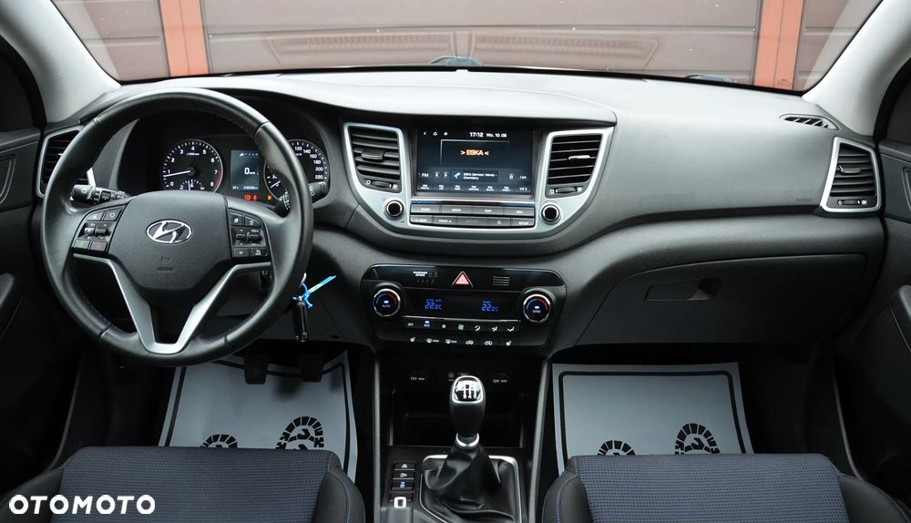 Hyundai Tucson 1.6 GDi 2WD Pure - 24