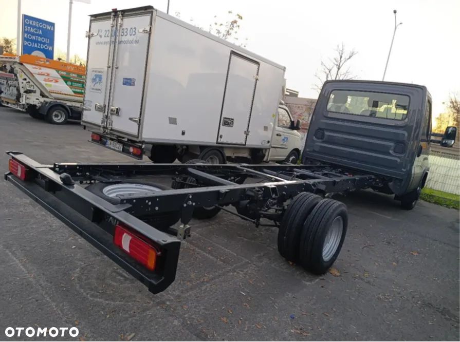 Iveco DAILY WYPRZEDAŻ DEALERA – zastosowanie pod 10 palet !!! - 2