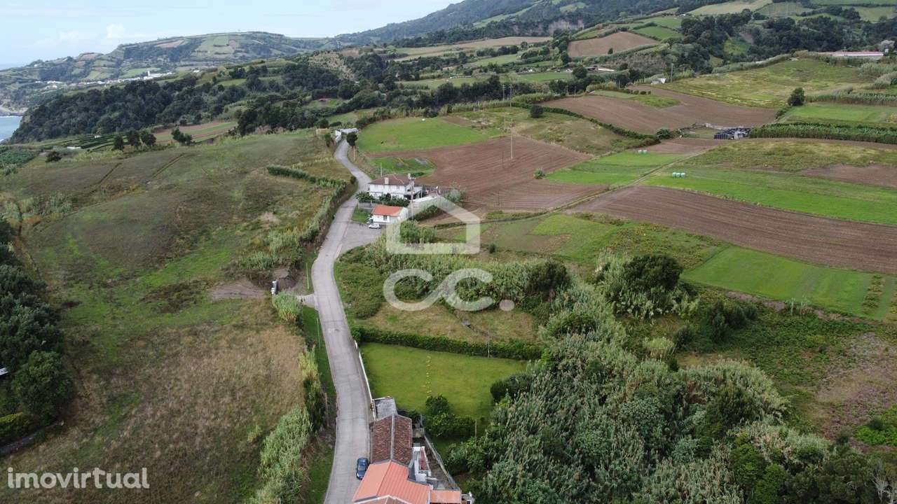 Terreno com 2.100,00 m2 - Água de Alto - Vila Franca do Campo - Grande imagem: 5/7