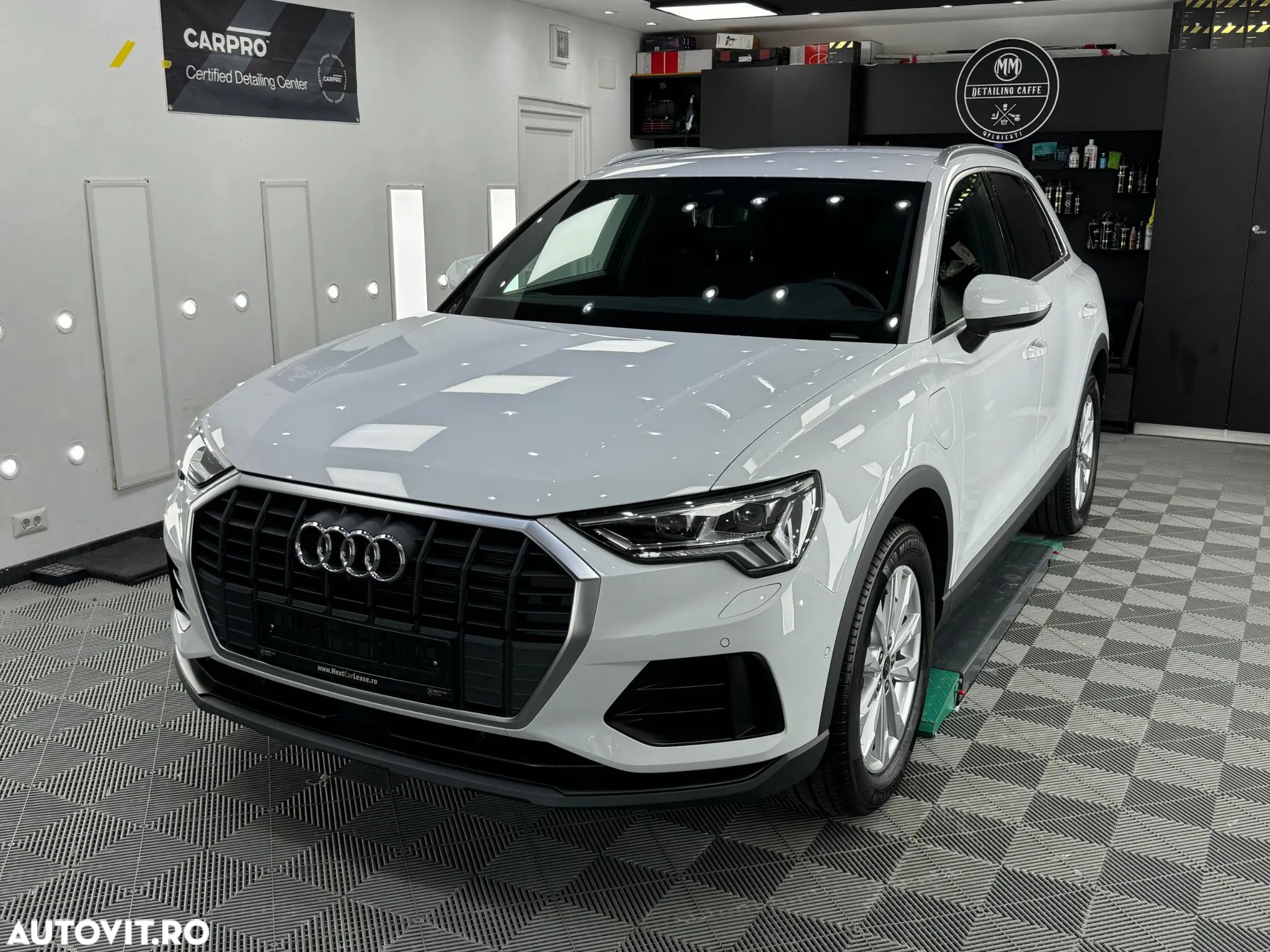Audi Q3 1.4 45 TFSI e PHEV S Line - 1