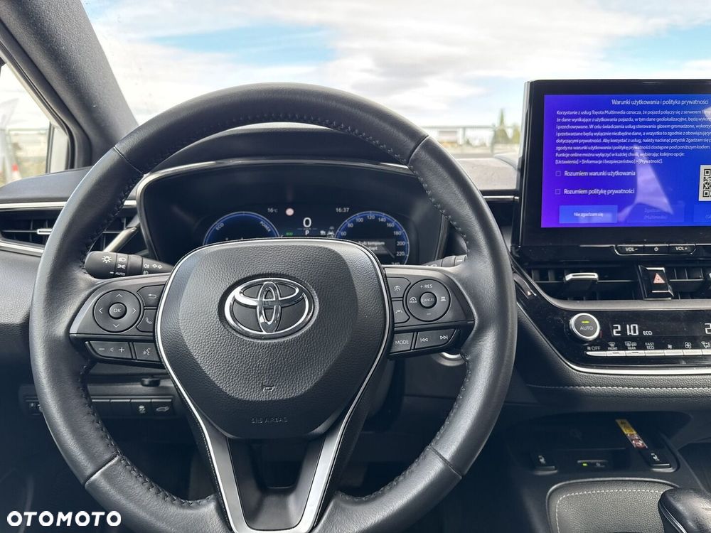 Toyota Corolla - 13