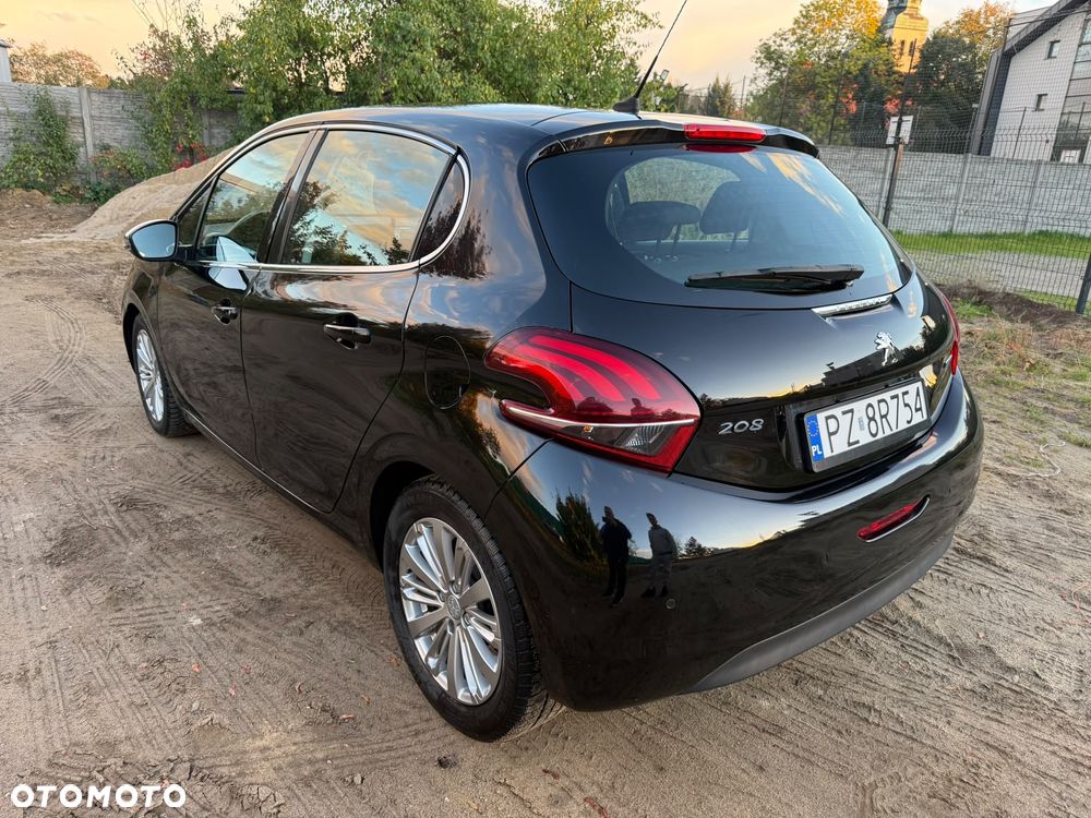 Peugeot 208 PureTech 82 Allure - 4